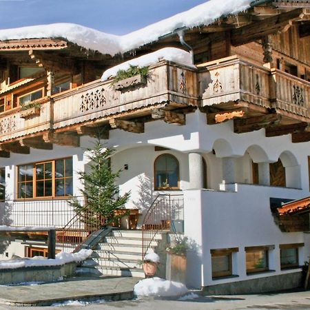 Appartements "Da Zillertaler Und Die Geigerin" Mayrhofen Extérieur photo
