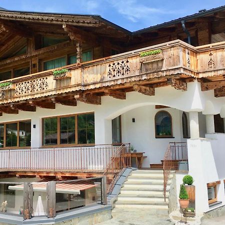 Appartements "Da Zillertaler Und Die Geigerin" Mayrhofen Extérieur photo