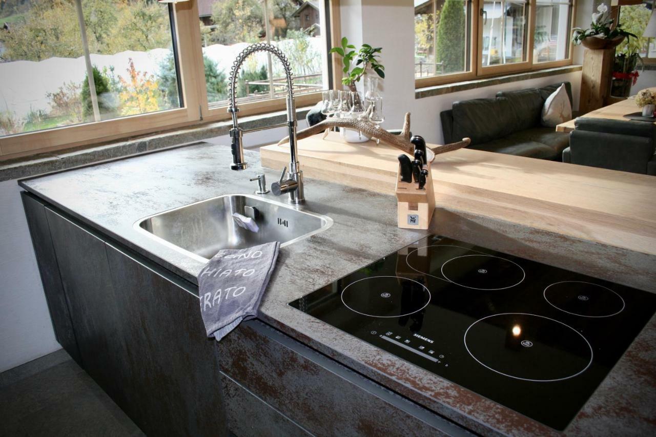 Appartements "Da Zillertaler Und Die Geigerin" Mayrhofen Extérieur photo